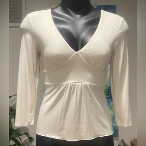 White House Black Market Cream V-Neck L/S Women's Top, Size S